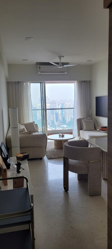 2 BHK Apartment For Rent in Ekta Tripolis, Goregaon West