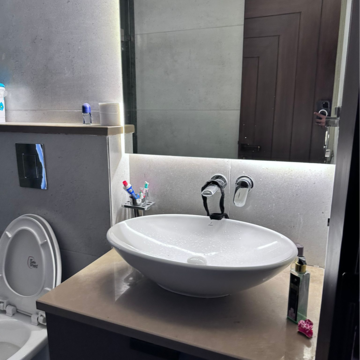 Bathroom in 3 BHK Builder Floor at Sector 25 – for Sale