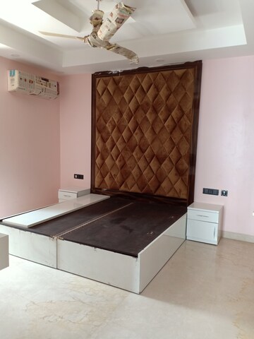 Bedroom in 3 BHK Apartment at Saket – for Rent