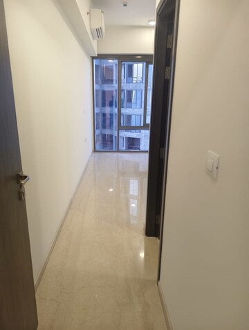 Room in 3 BHK Apartment at Piramal Mahalaxmi, Mahalaxmi – for Sale