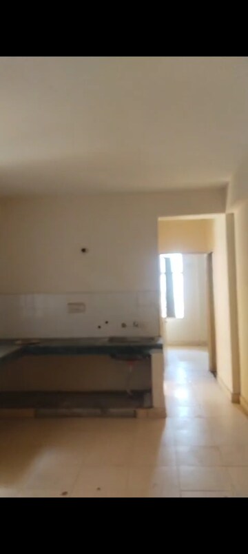 Room in 2 BHK Apartment at Adore Happy Homes, Sector 86 – for Rent