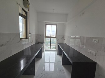 2 BHK Apartment For Rent in Kalpataru Paramount Kapur Bawdi Thane  7975531