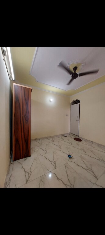 1 BHK Apartment For Rent in Aadharshila Apartment Sarita Vihar Delhi  7975591