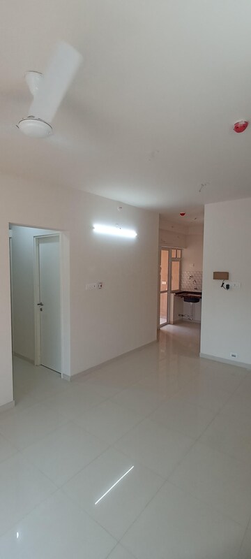 Room in 3 BHK Apartment at Godrej Green Cove, Mahalunge – for Rent