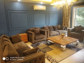 Living Room in 3.5 BHK Builder Floor at Uppal Southend, Sector 49 – for Rent