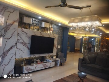 Living Room in 3.5 BHK Builder Floor at Uppal Southend, Sector 49 – for Rent