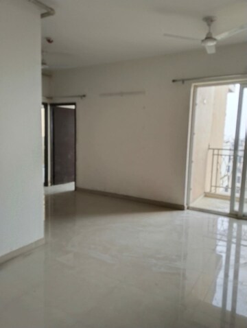 Room in 2 BHK Apartment at Mahagun Mywoods, Sector 16c Greater Noida – for Rent