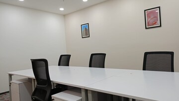  Office Space For Rent in Mani Casadona, New Town