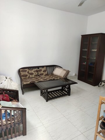 Living Room in 1 BHK Apartment at Defence Colony – for Rent