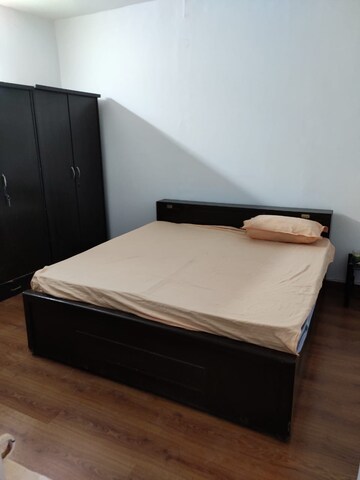 Bedroom in 1 BHK Apartment at Defence Colony – for Rent