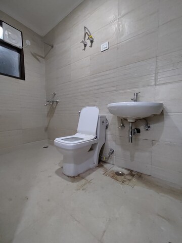 1 BHK Builder Floor For Rent in Saket