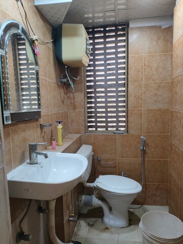Master Bedroom in 1 RK Apartment at The Legend One, Sector 57 – for Rent