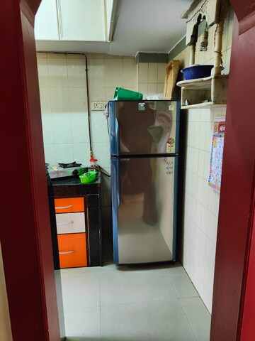 Furnished Amenities in 1 BHK Apartment at Evening Glory, Chandivali – for Rent