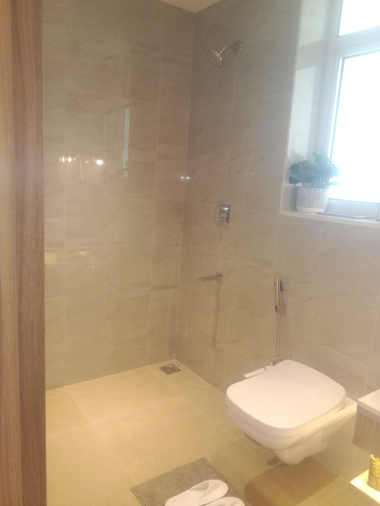 Bathroom, godrej-vrikshya 4 Bedroom 3691 Sq.Ft. Apartment In Sector 103 Gurgaon 7976065