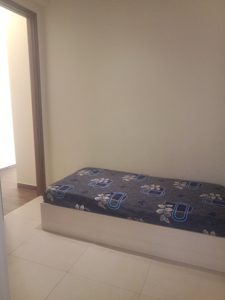 Bedroom, godrej-vrikshya 4 Bedroom 3691 Sq.Ft. Apartment In Sector 103 Gurgaon 7976065