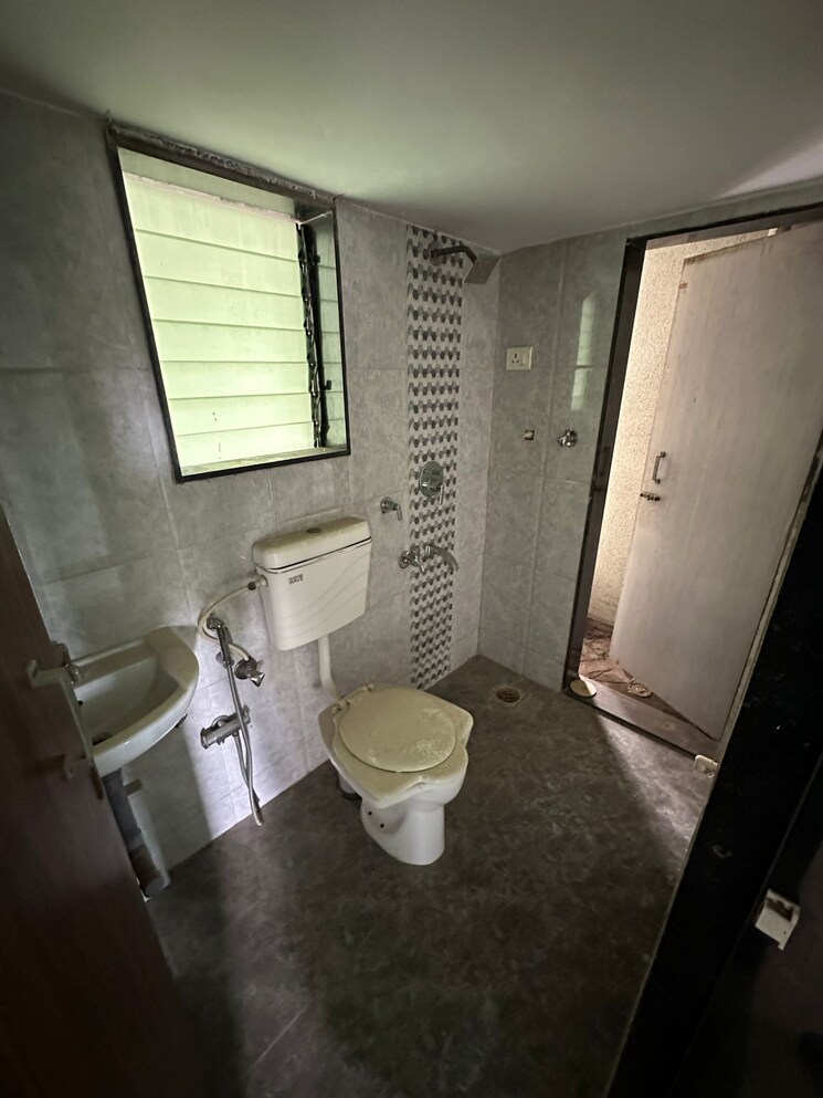 Bathroom, sai-satyam-residency-kalyan-west 1 Bedroom 481 Sq.Ft. Apartment In Kalyan West Thane 7975995