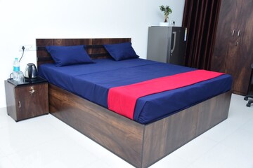 Room in  Pg at Mira Road – for Rent