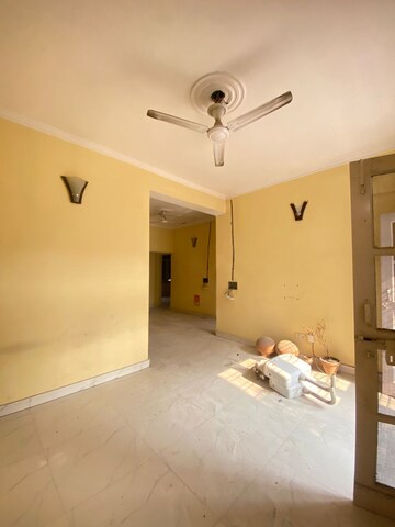 Room in 2 BHK Independent House at Palam Vihar Residents Association, Palam Vihar – for Rent