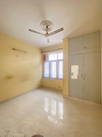 Room in 2 BHK Independent House at Palam Vihar Residents Association, Palam Vihar – for Rent