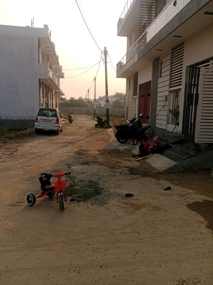 Exterior View, amehra adipur  96 Sq.Yd. Plot In Amehra Adipur Meerut 7976158