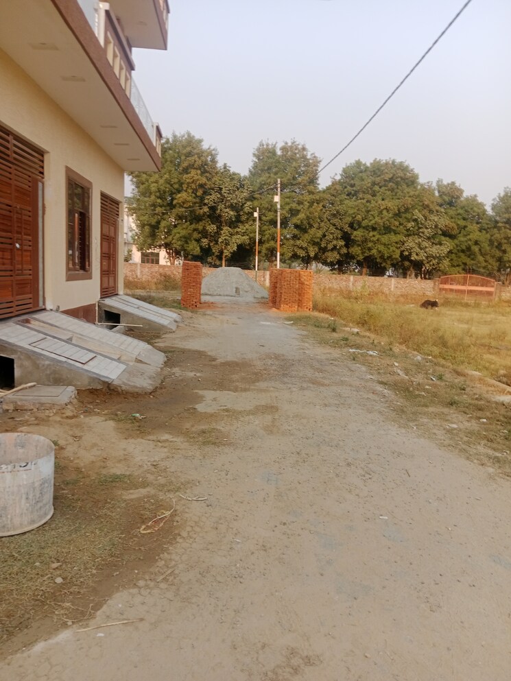 Exterior View, amehra adipur  104 Sq.Yd. Plot In Amehra Adipur Meerut 7976271