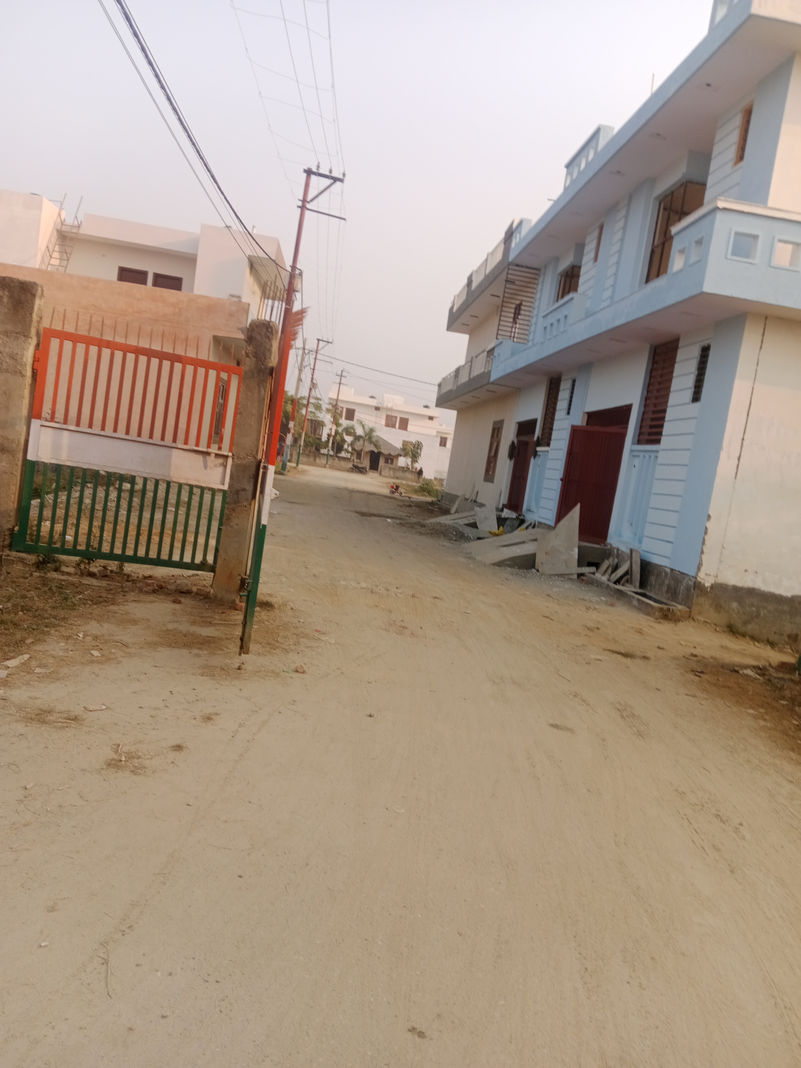 Plot For Sale in Vrindavan Enclave Mawana 
