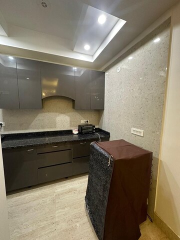 Kitchen in 3 BHK Builder Floor at Mehrauli Gurgaon Road – for Rent