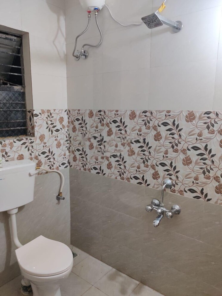 Bathroom, pawar-enclave 2 Bedroom 750 Sq.Ft. Apartment In Hadapsar Pune 7976267