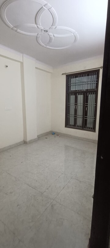 1 BHK Apartment For Rent in East Delhi