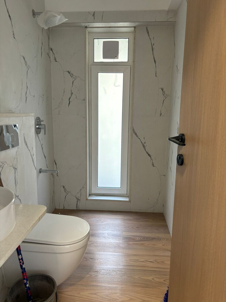 Attached Bathroom, powai 3 Bedroom 1600 Sq.Ft. Apartment In Powai Mumbai 7976445