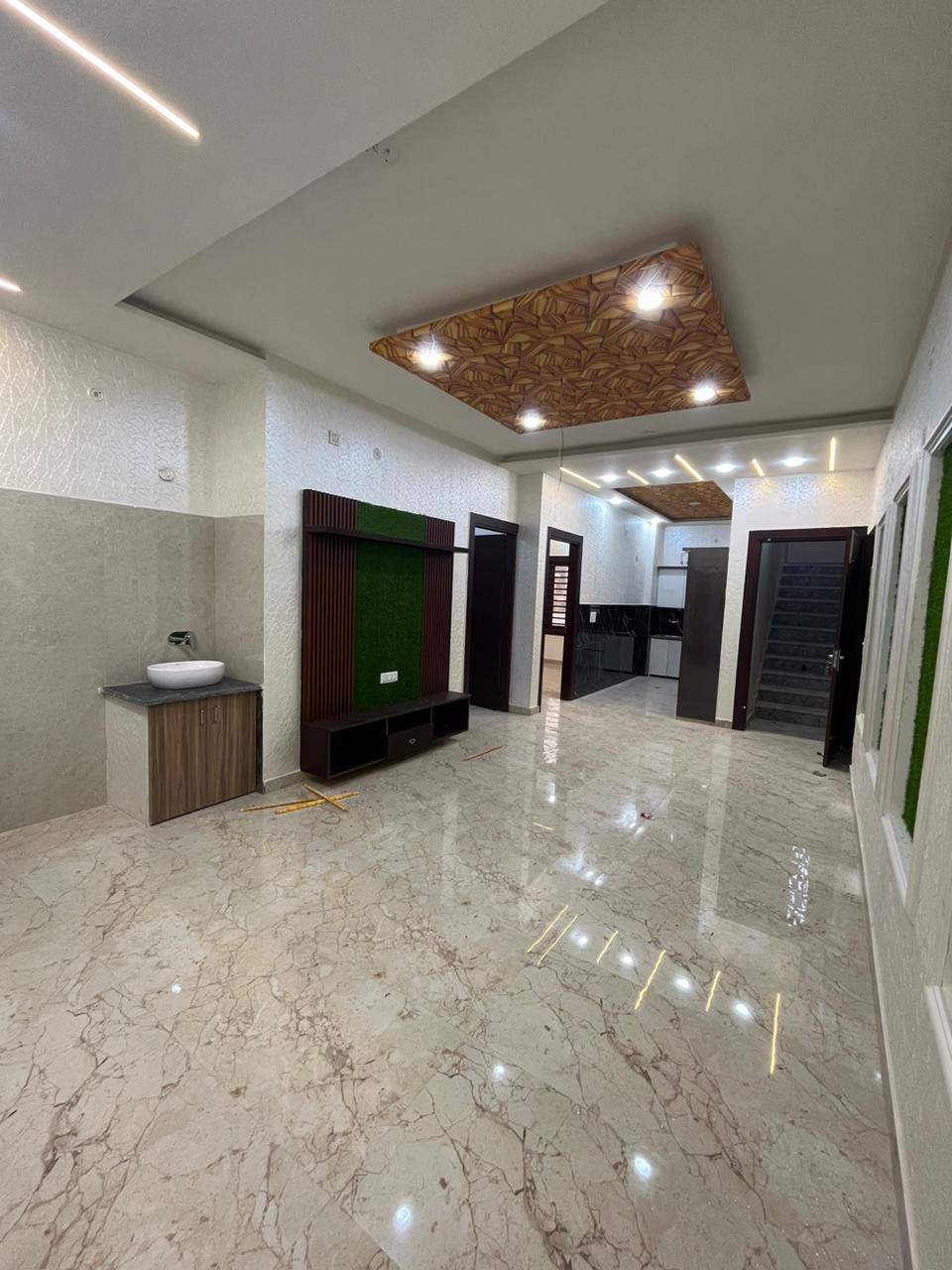 4 BHK + Pooja Room Apartment For Sale in Saraswati Lock 