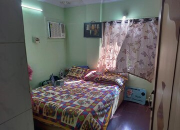 Bedroom in 2 BHK Apartment at Kopar Khairane – for Sale