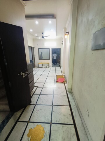 Building Lobby in 1 BHK Apartment at East Delhi – for Rent