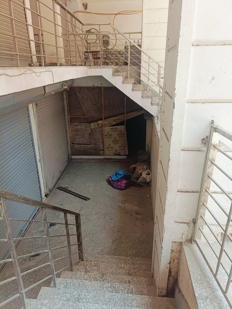 Balcony, east delhi 1 Bedroom 552 Sq.Ft. Apartment In East Delhi Delhi 7976303