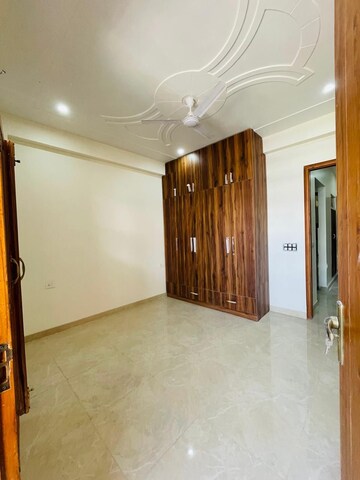 Bedroom in 3 BHK Apartment at Kendriya Vihar, Sector 56 – for Rent