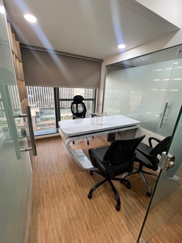  Office Space For Rent in Shyamal