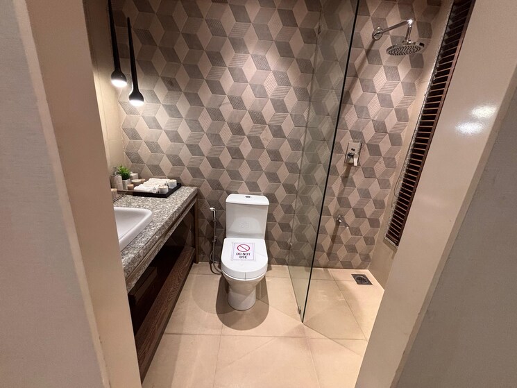 Bathroom, kalpataru-parkcity-sunrise 3 Bedroom 1059 Sq.Ft. Apartment In Kolshet Road Thane 7977055