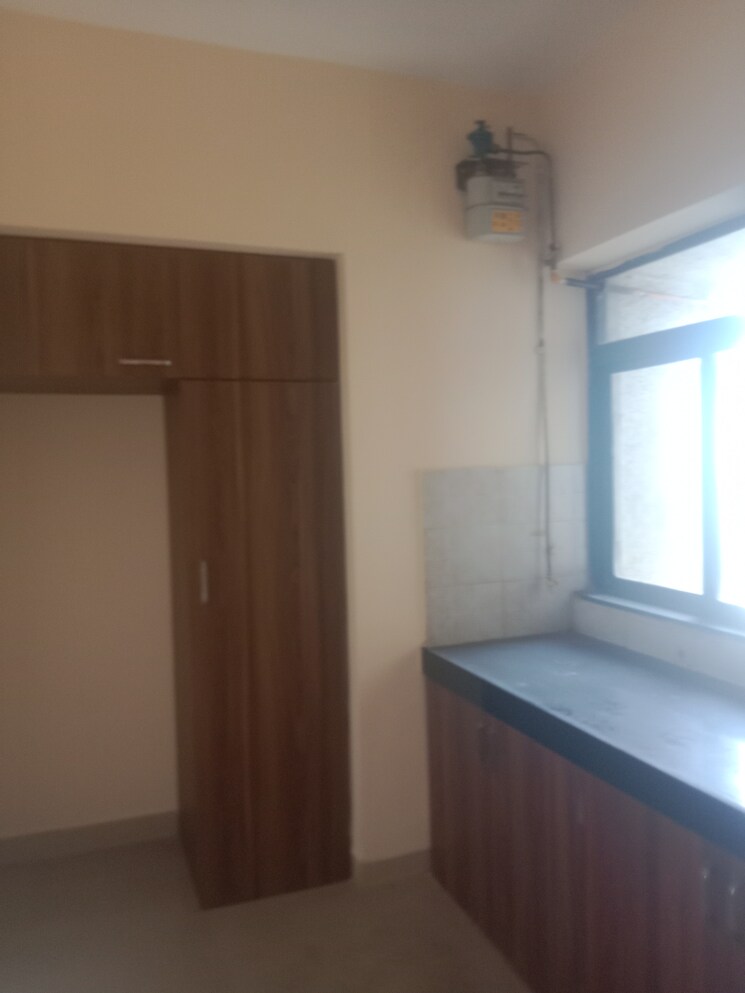 Room, manpada 1 Bedroom 365 Sq.Ft. Apartment In Manpada Thane 7977123