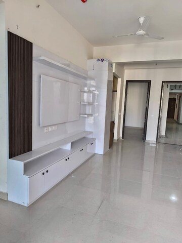 Room in 3 BHK Apartment at Gaur Saundaryam, Tech Zone 4 Greater Noida – for Sale