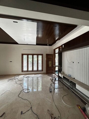 Room in 4 BHK Independent House at Jp Nagar – for Sale