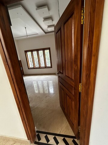 Room in 4 BHK Independent House at Jp Nagar – for Sale