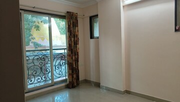  2 BHK Apartment at Fairmont Palazo, Santacruz East – for Rent