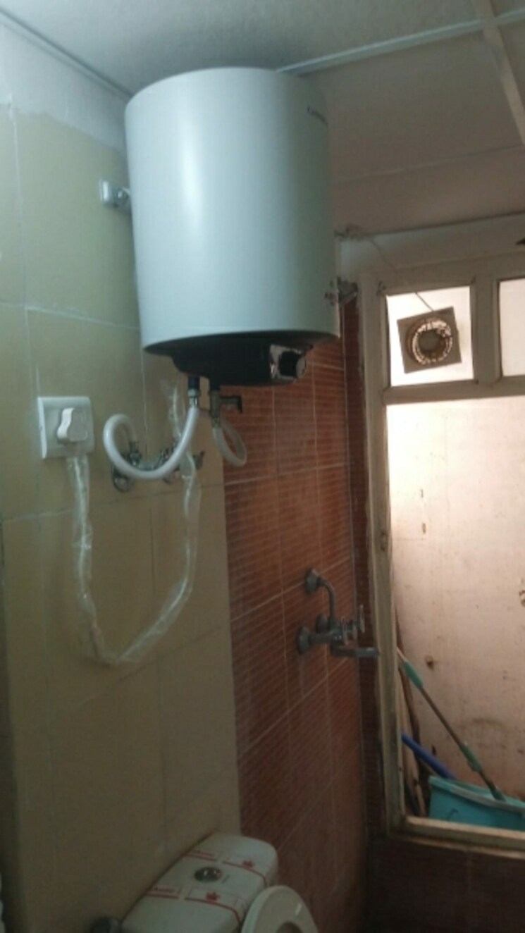 undefined, sector 16c greater noida 3 Bedroom 1235 Sq.Ft. Apartment In Sector 16c Greater Noida Greater Noida 7977202