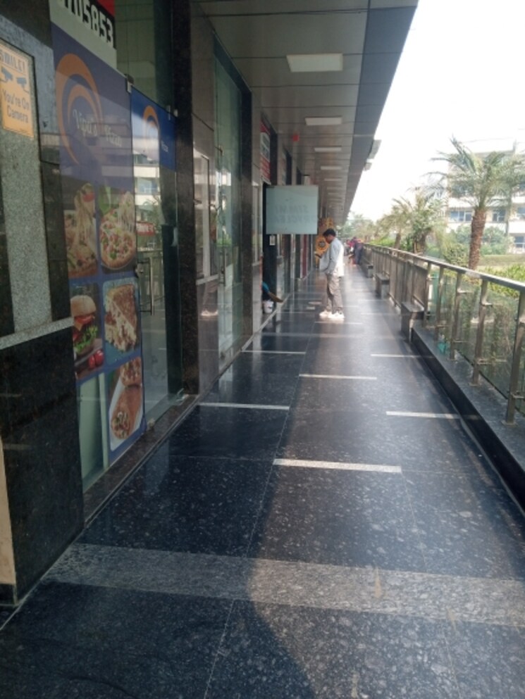 Floor Plan, pyramid-square-67a Commercial Shop 250 Sq.Ft. In Sector 67 Gurgaon 7977260