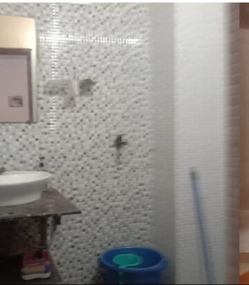 Master Bedroom in 3 BHK Builder Floor at Anand Vihar – for Rent