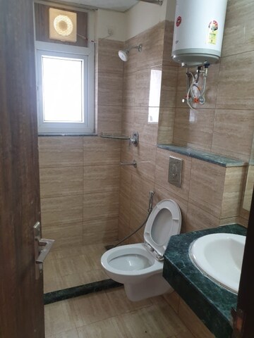Bathroom in 3 BHK Apartment at M3M Sky City, Sector 65 – for Sale