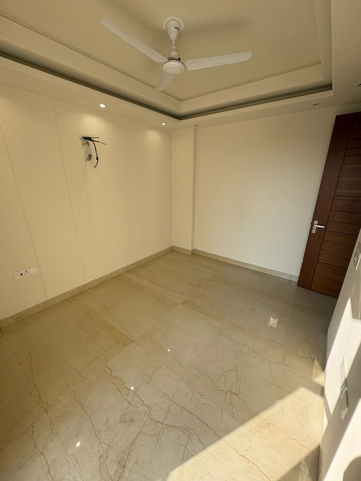 Room, op-floridaa 2 Bedroom 473 Sq.Ft. Apartment In Sector 82 Faridabad 7977373