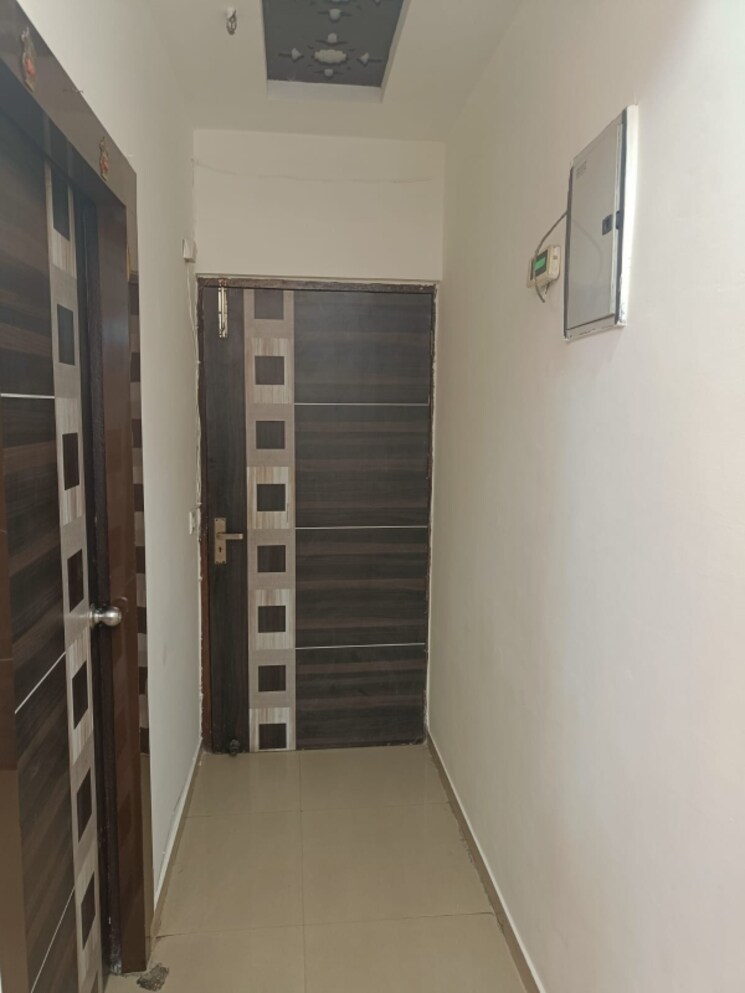 Master Bedroom, mahagun-mywoods 4 Bedroom 1810 Sq.Ft. Apartment In Sector 16c Greater Noida Greater Noida 7977395