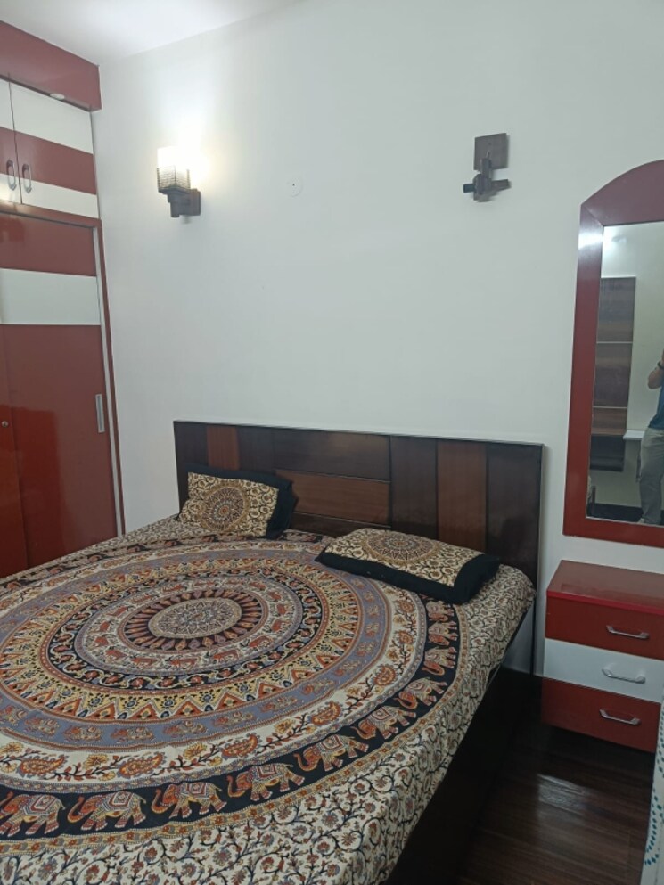 Bedroom, mahagun-mywoods 4 Bedroom 1810 Sq.Ft. Apartment In Sector 16c Greater Noida Greater Noida 7977395