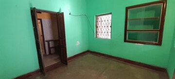 Room in 3 BHK Independent House at Kolkatta Gpo – for Rent